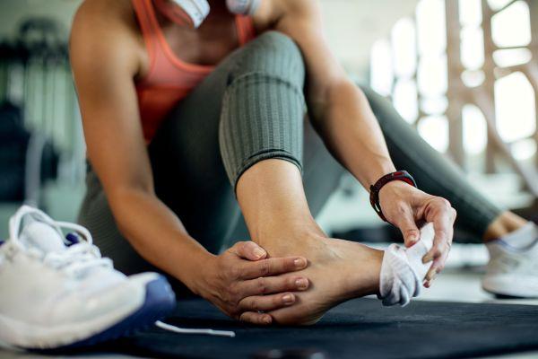 The Role of Podiatrists in Selecting the Right Footwear